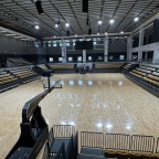 2024年-江西省新余市-新余钢铁综合馆-木地板-瑞兹酷讯欧枫现场漆